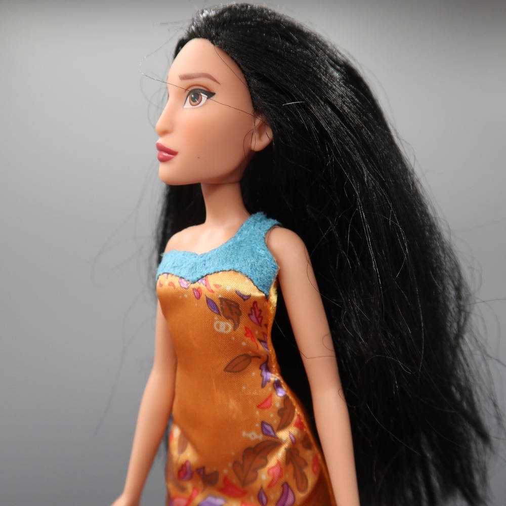 Pocahontas Sun Colors Doll Disney Barbie 2000 Magical Transform Mattel
